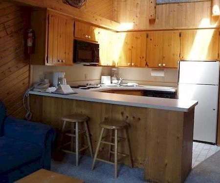 High Village Breezy Point المظهر الخارجي الصورة